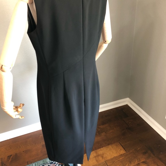 Lafayette Black sheath w/ leather panels. - Picture 4 of 7